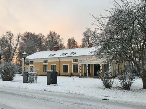 Bed & Breakfast Herrgardshotellet I Lax�