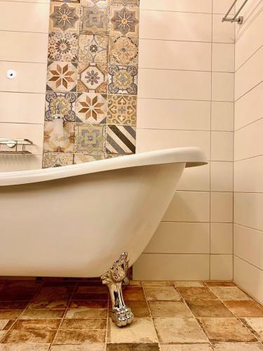 Bed & Breakfast Herrgardshotellet I Lax�