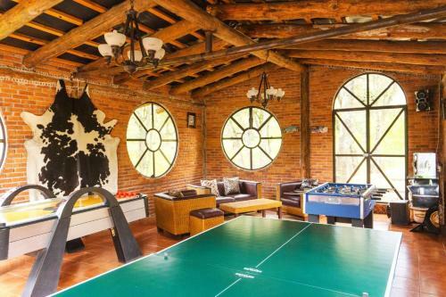 Hotel El Roble Resort