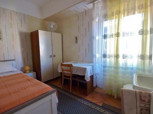 Hostal Guest House Ribaric