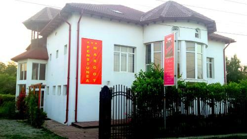 Hostal Pensiune Margot
