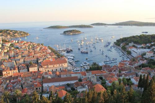 Apartamento Inzomare Hvar