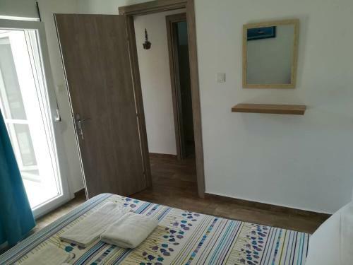 Apartamento Gefyraki House