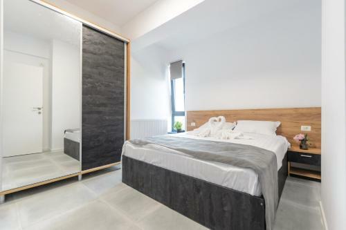 Ox Apartments