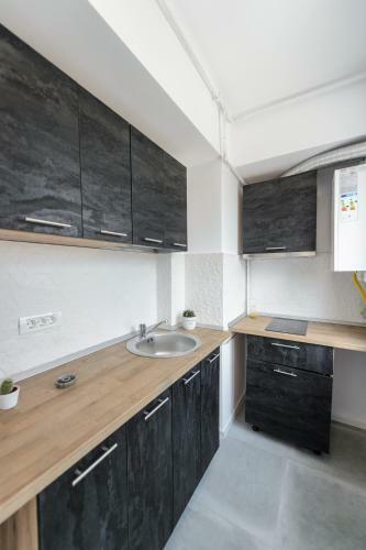 Ox Apartments