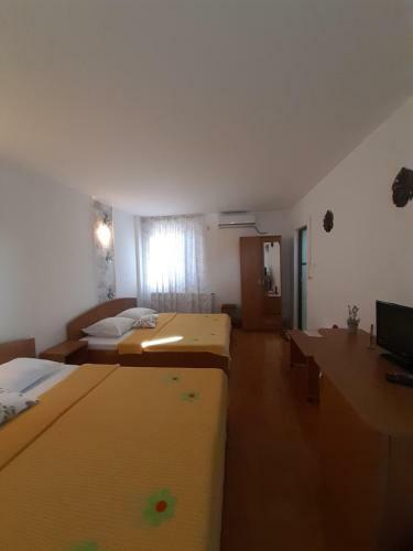 Hostal Vila Liliana