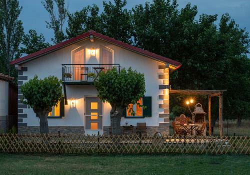 Pratsas House