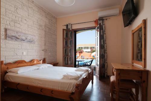 Luisa Hotel