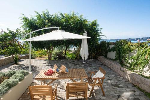 Apartamento Sandy Feet - Beachfront Loft Studio