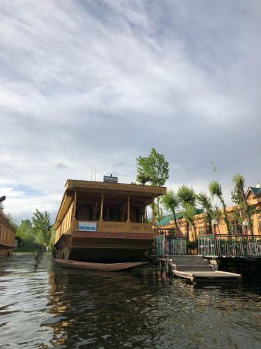 Hotel Houseboat Continental