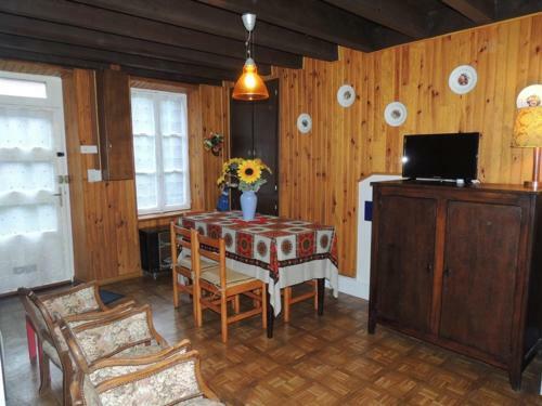G�te Durmignat, 3 Pi�ces, 4 Personnes - Fr-1-630-28