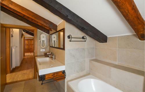 Stunning Home In Stregna With Wifi And 3 Bedrooms