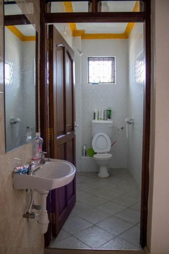 Apartamento Bamburi Gracious Home