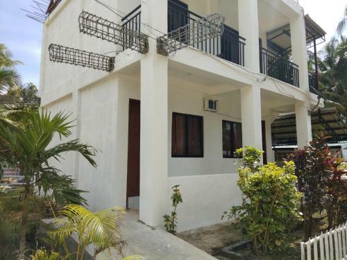 Hotel Rsk Beach And Accommodation