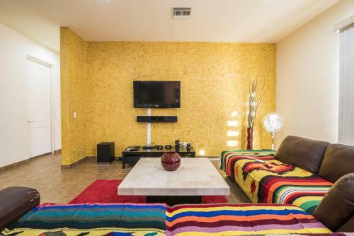 Villa Paraiso Del Mar Resort V103 3 Bed By Casago