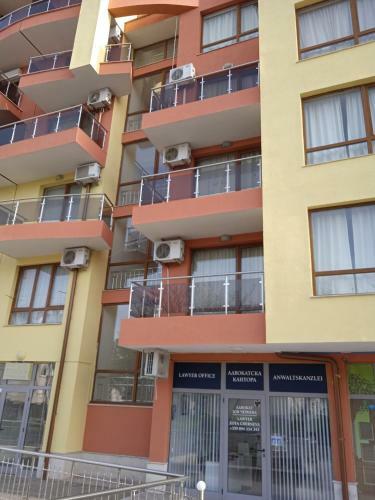 South Beach Nesebar Apartment Larisa