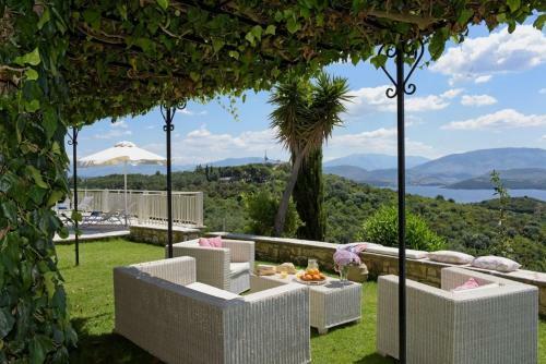 Villa Damianos