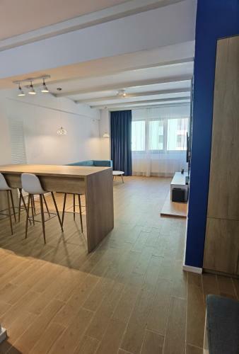 Sunny Blue Apartment