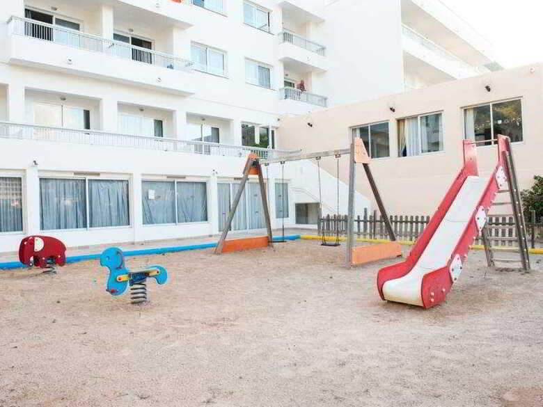 Apartamentos El Pinar
