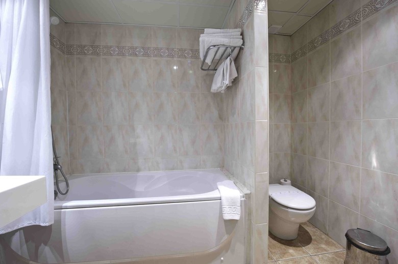 Hotel Port Aine 2000