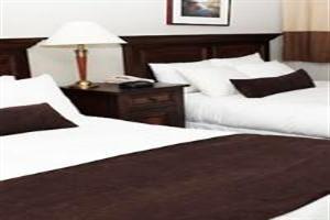 Hotel Town Inn Suites