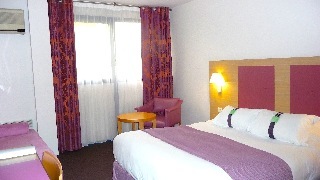Hotel Holiday Inn Loire Valley(.)