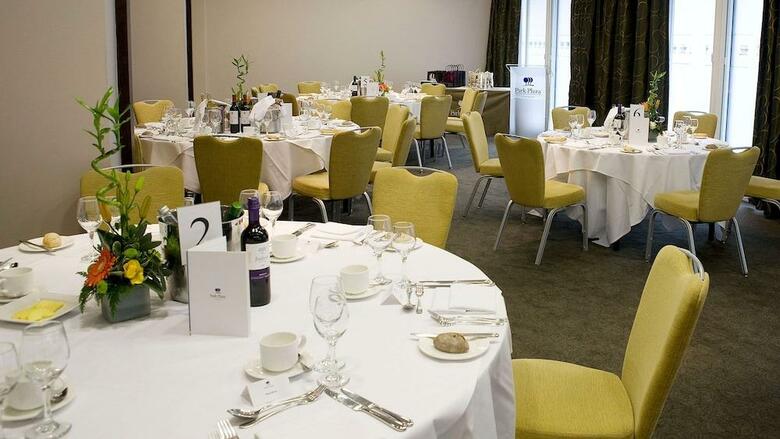 Hotel Park Plaza Cardiff