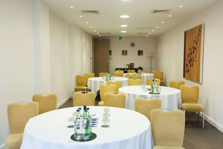 Hotel Park Plaza Cardiff