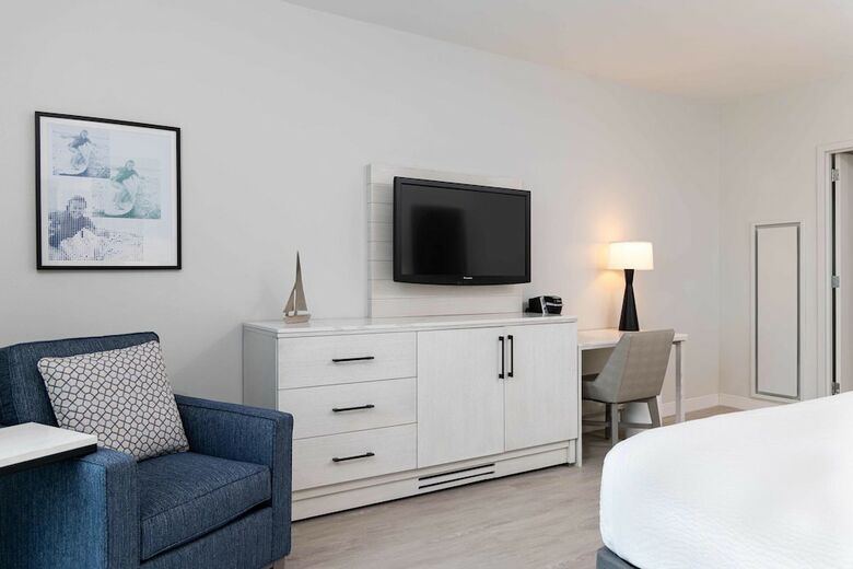 Hotel Ocean Place Resort And Spa