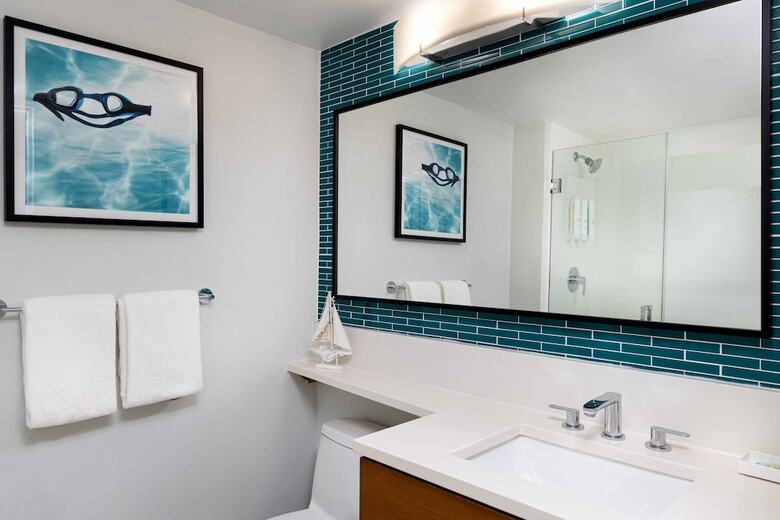 Hotel Ocean Place Resort And Spa