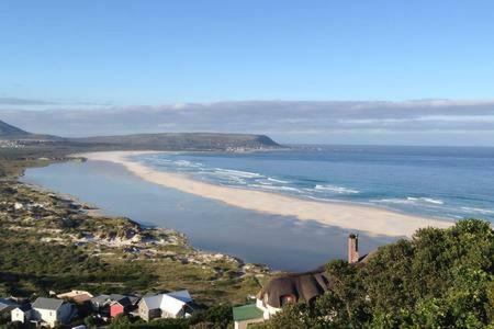 Apartamento Restful Studio Loft Noordhoek Beach