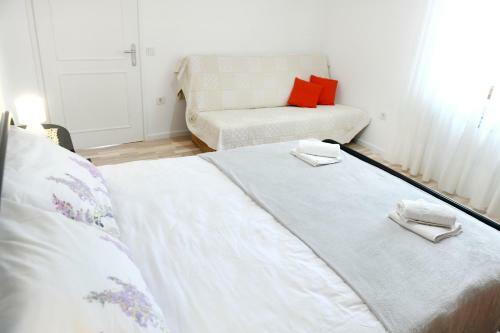 Divia Apartment