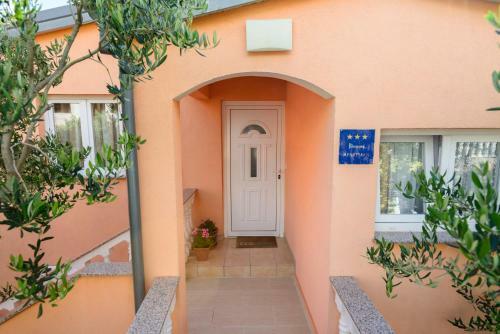Apartments Maris