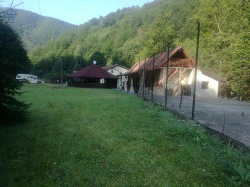 Hostal Pensiunea Ozon