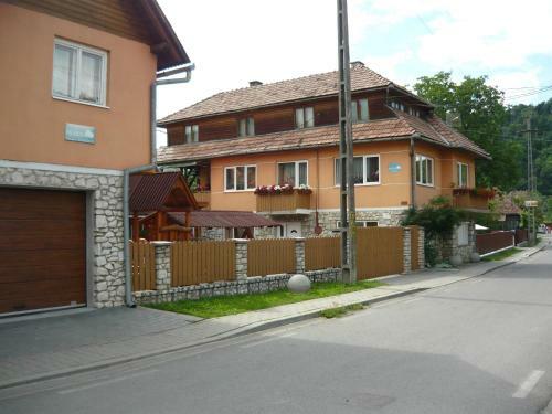 Hostal Pensiunea Muresan