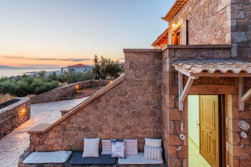 Apartamento Mani Summer Escape - Spacious Home, Fully Equipped