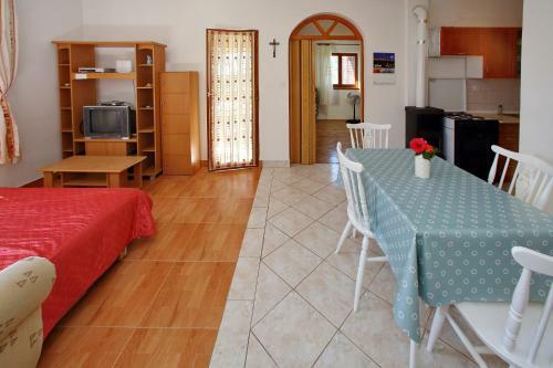 Apartments Vala