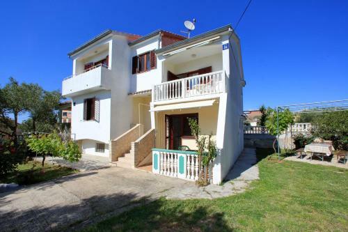 Apartments Vala
