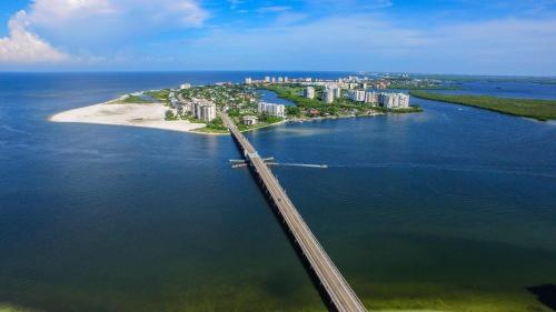 Bay Village #201