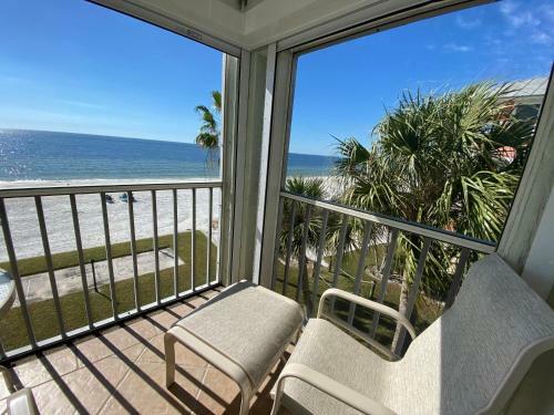 Strandview #304