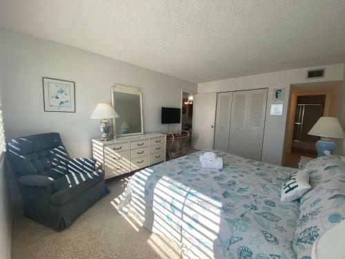 Strandview #304