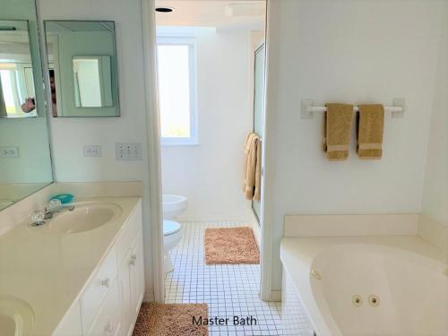 Ocean Harbor #1005b