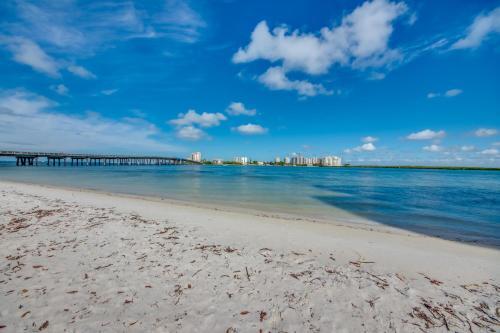 Lovers Key Beach Club #606