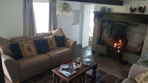 Stunning Views At Ballagh Cottage Newcastle