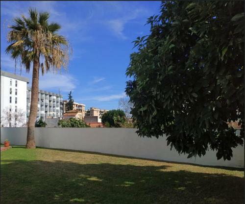 Apartamento Novedad Suite C�ntrico Con Porche Y Jard�n