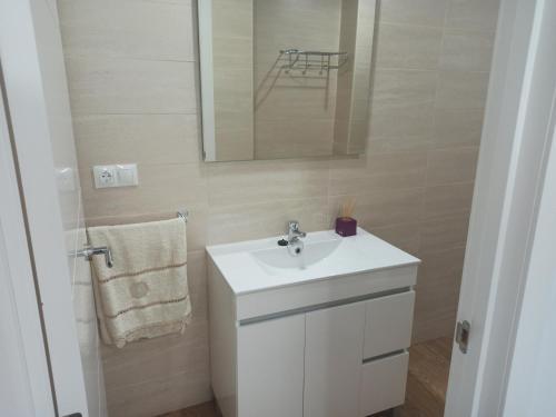 Apartamento Novedad Suite C�ntrico Con Porche Y Jard�n