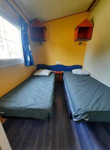 Camping Novela MH 25