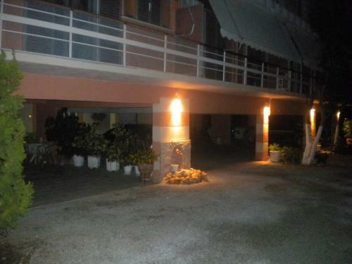 Tsakalos Apartments