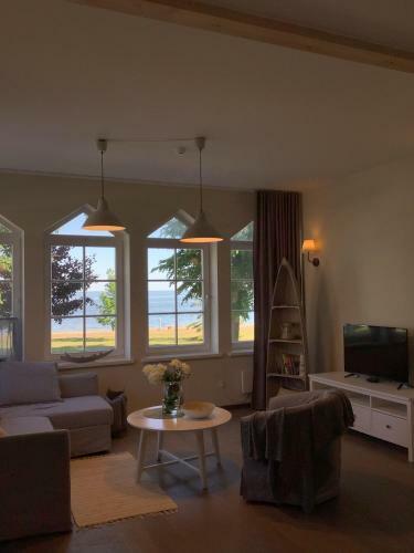 Hostal Vila May