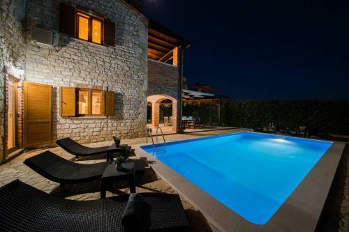 Villa 9 Mani